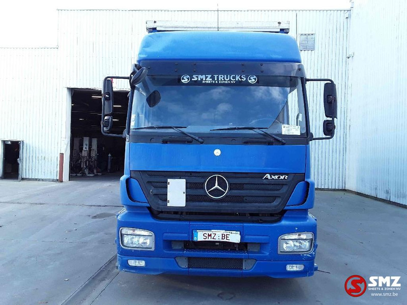 Mercedes-Benz Axor 1833 - شاحنة ذات ستائر جانبية: صورة 2 Mercedes-Benz Axor 1833 - شاحنة ذات ستائر جانبية: صورة 2
