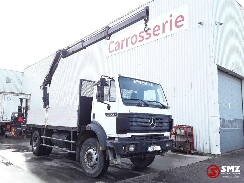 Mercedes-Benz SK 2031 lames manual - شاحنات مسطحة, شاحنة كرين: صورة 1 Mercedes-Benz SK 2031 lames manual - شاحنات مسطحة, شاحنة كرين: صورة 1