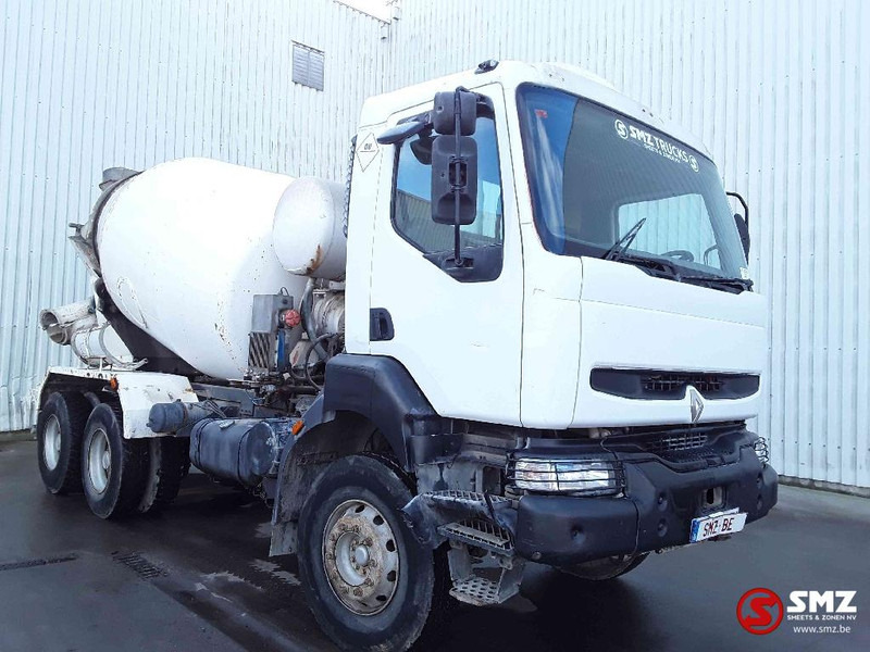 Renault Kerax 300 manual pomp - شاحنة خلاطة خرسانة: صورة 1 Renault Kerax 300 manual pomp - شاحنة خلاطة خرسانة: صورة 1