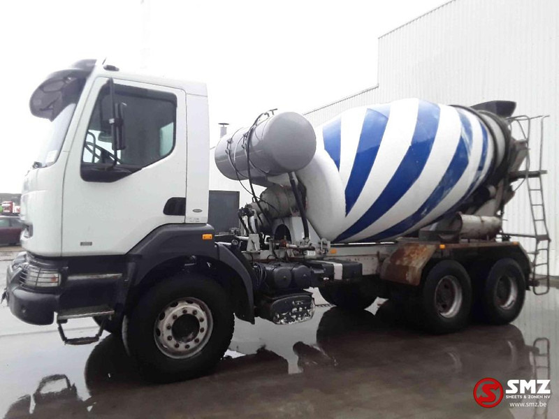 Renault Kerax 300 manual pump - شاحنة خلاطة خرسانة: صورة 5 Renault Kerax 300 manual pump - شاحنة خلاطة خرسانة: صورة 5
