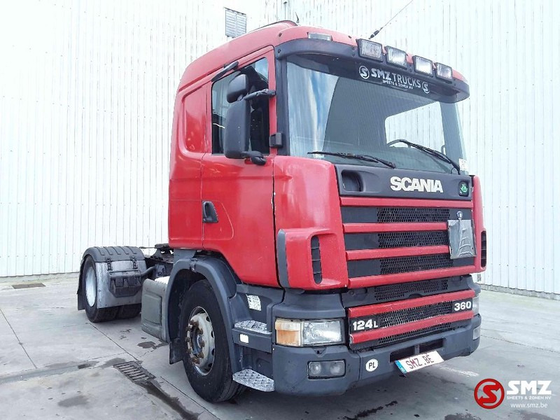 Scania 124 360 manual pump - مقطورة السحب: صورة 1 Scania 124 360 manual pump - مقطورة السحب: صورة 1
