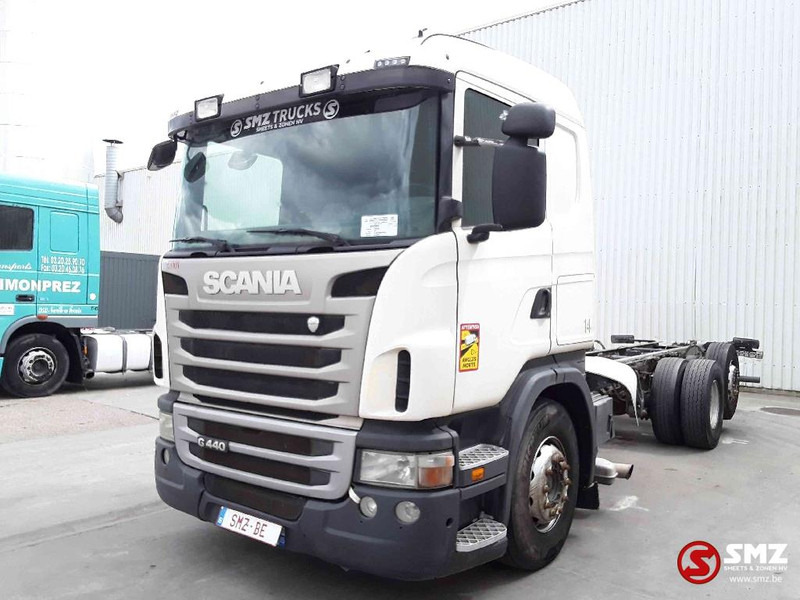 Scania G 440 6x2 retarder - شاحنة بهيكل معدني للمقصورة: صورة 3 Scania G 440 6x2 retarder - شاحنة بهيكل معدني للمقصورة: صورة 3