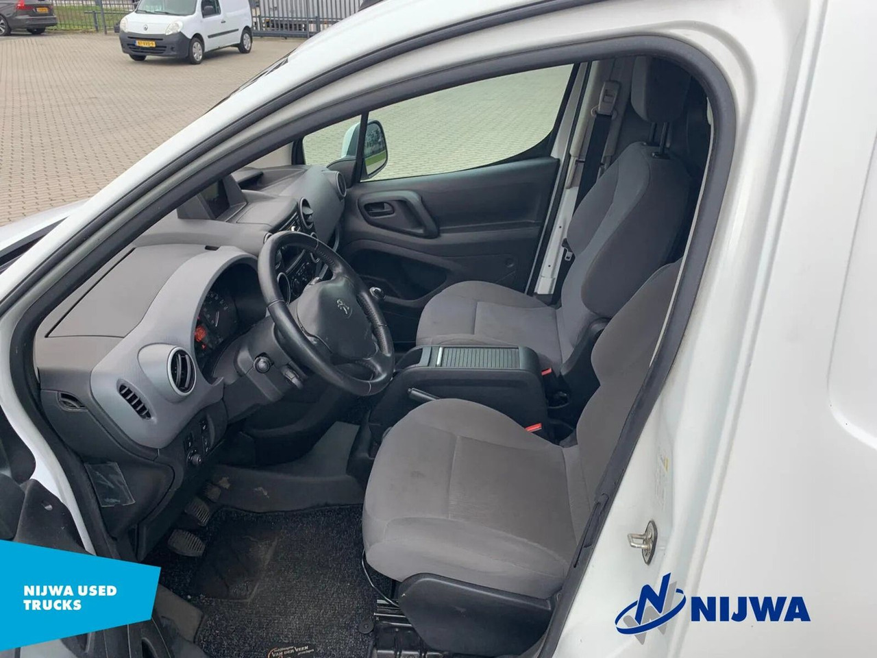 Peugeot Partner Navigatie + Airco Kasten - فان المدمجة: صورة 5 Peugeot Partner Navigatie + Airco Kasten - فان المدمجة: صورة 5