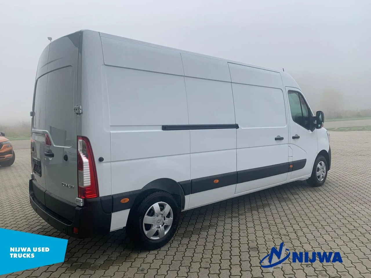 Renault Master 180 L3H2 Parkeersensoren + Airco Kasten - فان: صورة 3 Renault Master 180 L3H2 Parkeersensoren + Airco Kasten - فان: صورة 3