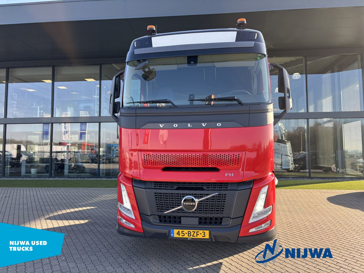 Volvo FH 460 Aero 6x2 Low Mileage + Liftas - مقطورة السحب: صورة 5 Volvo FH 460 Aero 6x2 Low Mileage + Liftas - مقطورة السحب: صورة 5
