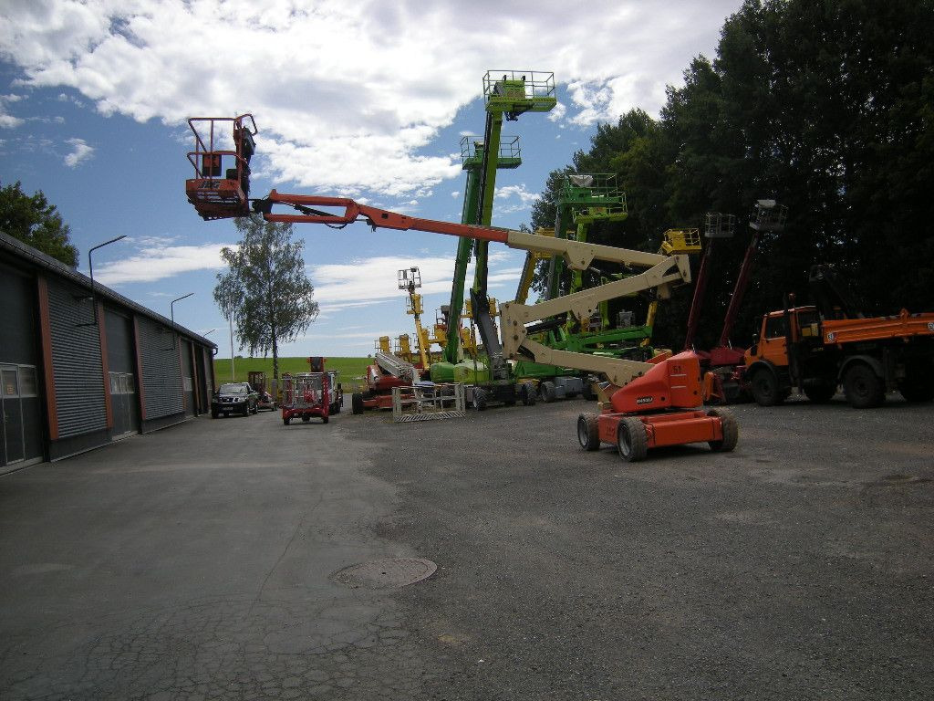 JLG M450 AJ  Gelenkteleskoparbeitsbühne 16 m - منصة محمولة مثبتة على الشاحنة: صورة 3 JLG M450 AJ  Gelenkteleskoparbeitsbühne 16 m - منصة محمولة مثبتة على الشاحنة: صورة 3