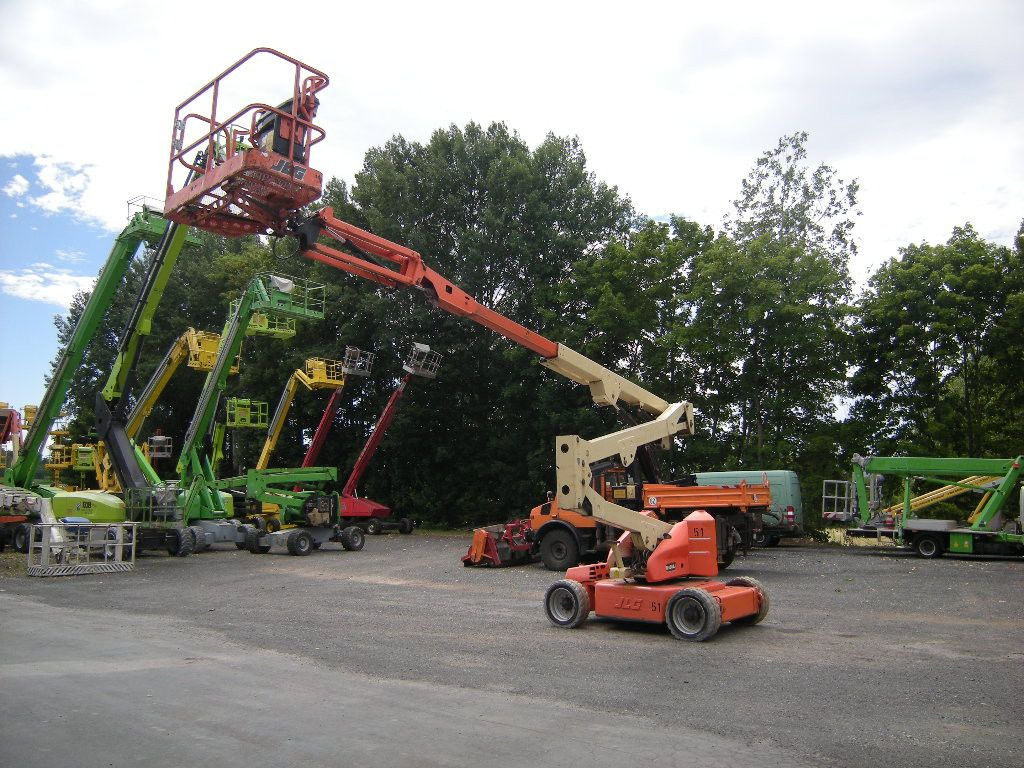 JLG M450 AJ  Gelenkteleskoparbeitsbühne 16 m - منصة محمولة مثبتة على الشاحنة: صورة 4 JLG M450 AJ  Gelenkteleskoparbeitsbühne 16 m - منصة محمولة مثبتة على الشاحنة: صورة 4