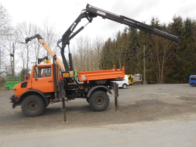 Mercedes-Benz U1450 427/11 mit Kran - شاحنة قلاب, شاحنة كرين: صورة 2 Mercedes-Benz U1450 427/11 mit Kran - شاحنة قلاب, شاحنة كرين: صورة 2