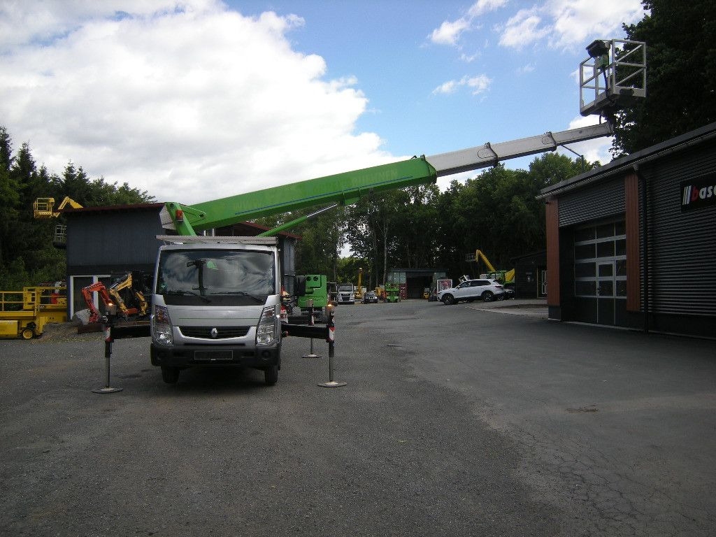 Renault Maxity mit Palfinger P220B - منصة محمولة مثبتة على الشاحنة: صورة 4 Renault Maxity mit Palfinger P220B - منصة محمولة مثبتة على الشاحنة: صورة 4