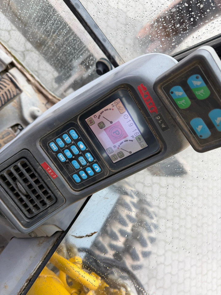 Komatsu PW 180 - 7 - حفار ذو عجلات: صورة 4 Komatsu PW 180 - 7 - حفار ذو عجلات: صورة 4