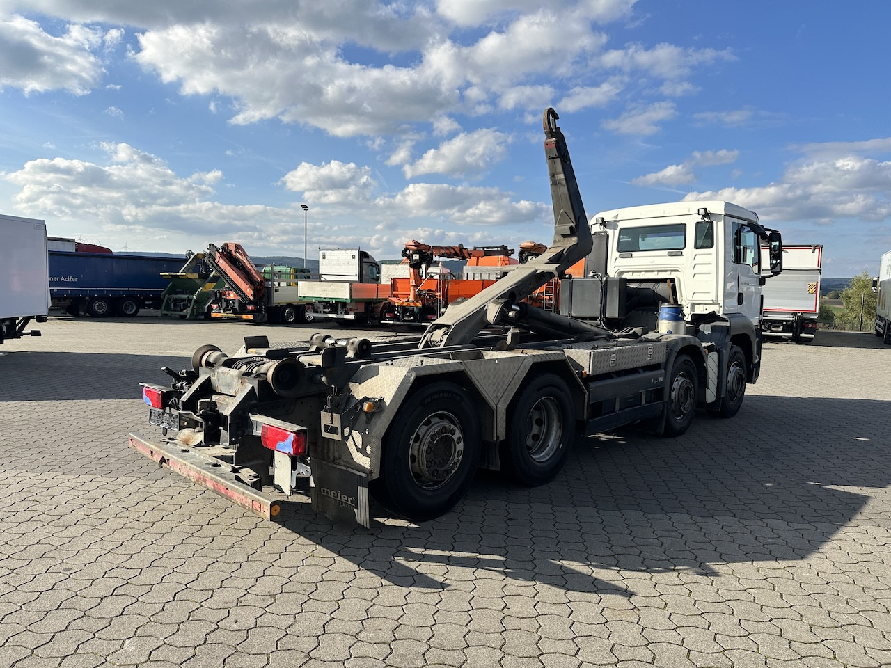 MAN TGS 35.400 8x2  Intarder   Meiller Haken - شاحنة برافعة خطافية: صورة 5 MAN TGS 35.400 8x2  Intarder   Meiller Haken - شاحنة برافعة خطافية: صورة 5