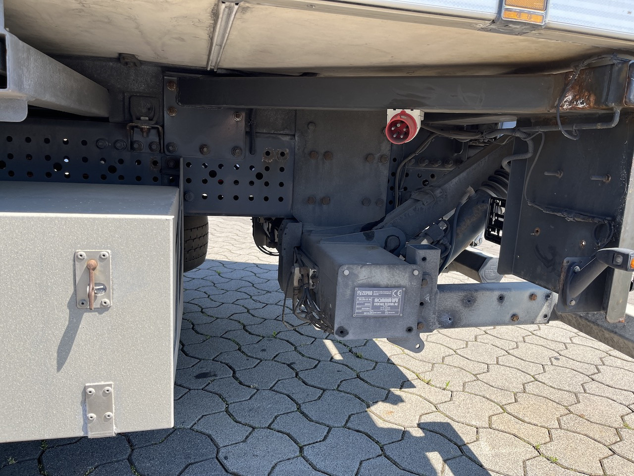 Mercedes-Benz Antos 1840 4x4 HAD LBW Kühlung Flüssigstickstoff - شاحنة ذات مبرد: صورة 5 Mercedes-Benz Antos 1840 4x4 HAD LBW Kühlung Flüssigstickstoff - شاحنة ذات مبرد: صورة 5