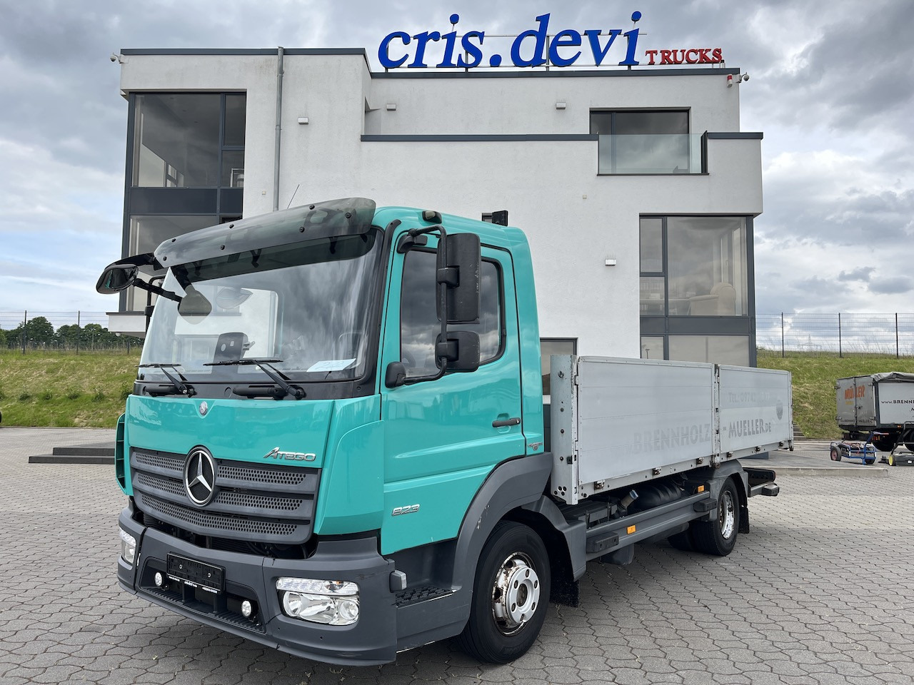 Mercedes-Benz Atego 823 4x2 AHK Hebezug Seilzug Brennholz - شاحنة توصيل مفتوحة: صورة 1 Mercedes-Benz Atego 823 4x2 AHK Hebezug Seilzug Brennholz - شاحنة توصيل مفتوحة: صورة 1