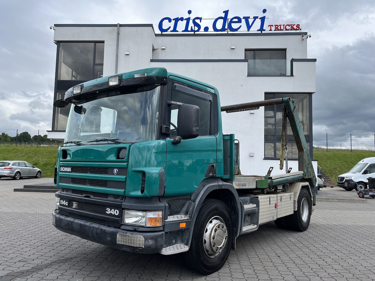 Scania P114 340 4x2 Trösch Absetzkipper Retarder AHK - شاحنة لودر انزلاقي: صورة 1 Scania P114 340 4x2 Trösch Absetzkipper Retarder AHK - شاحنة لودر انزلاقي: صورة 1