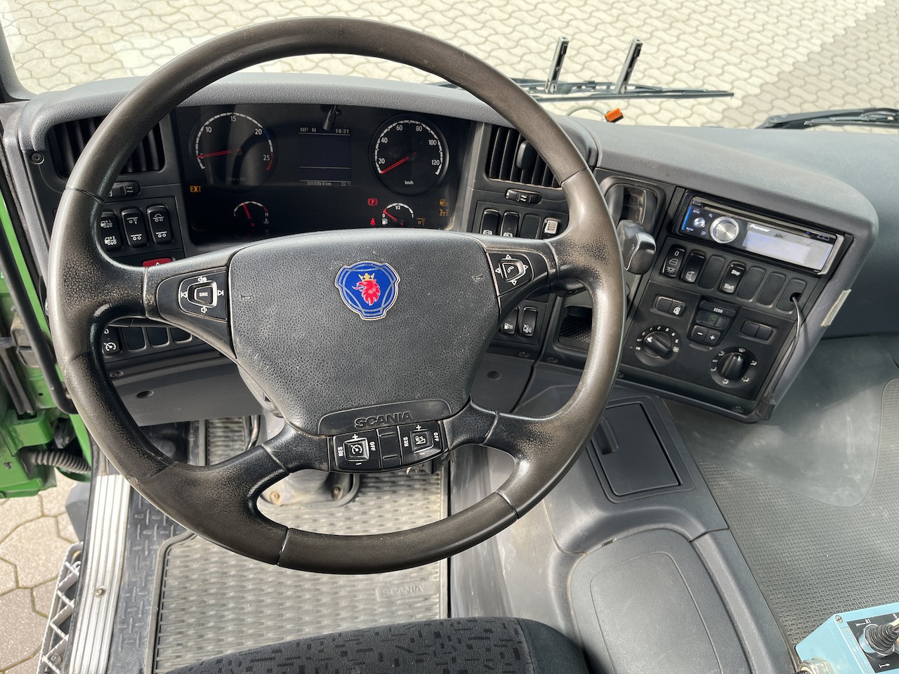 Scania P360 6x2 Trösch Absetzkipper Container - شاحنة لودر انزلاقي: صورة 2 Scania P360 6x2 Trösch Absetzkipper Container - شاحنة لودر انزلاقي: صورة 2