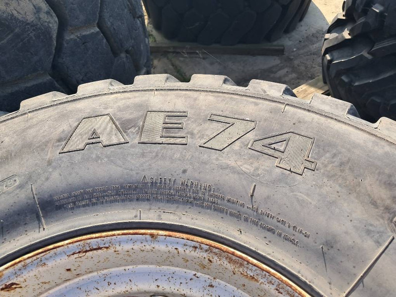 Aeolus 600/50R22.5 - الإطارات والجنوط - آلات الإنشاء: صورة 4 Aeolus 600/50R22.5 - الإطارات والجنوط - آلات الإنشاء: صورة 4
