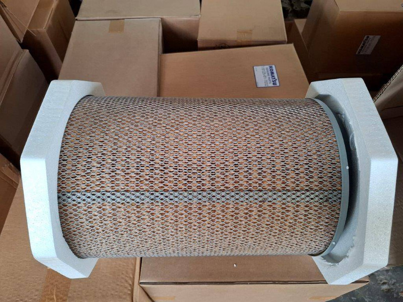 Komatsu 6125-81-7032 - محرك - آلات الإنشاء: صورة 5 Komatsu 6125-81-7032 - محرك - آلات الإنشاء: صورة 5