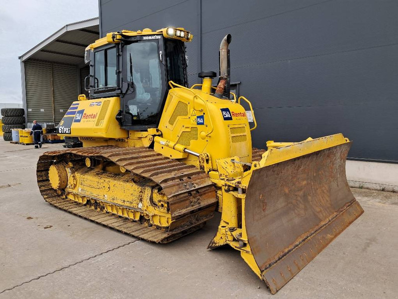 Komatsu D61PXI-24E0 - بلدوزر: صورة 1 Komatsu D61PXI-24E0 - بلدوزر: صورة 1