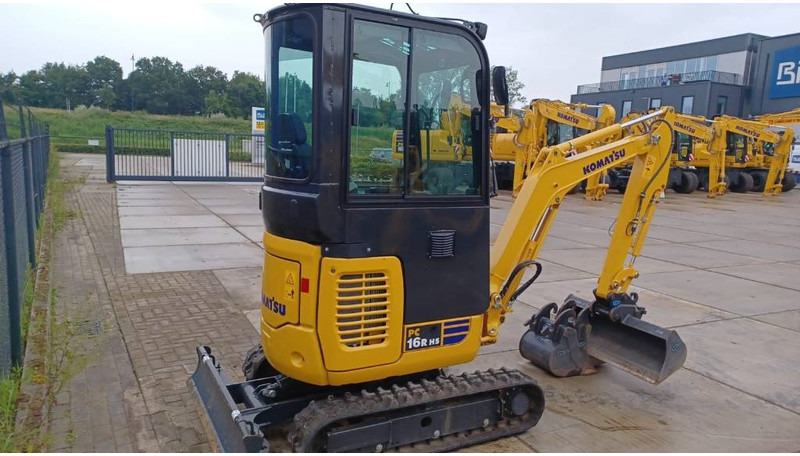 Komatsu PC16R-3HS - حفار صغير: صورة 5 Komatsu PC16R-3HS - حفار صغير: صورة 5