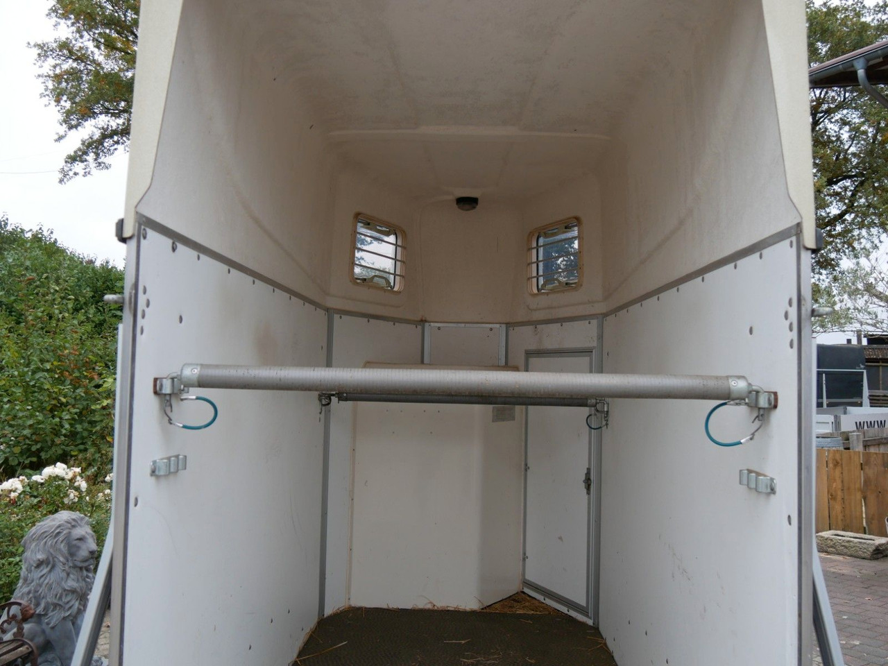 Blomert 1,5 Pferde Holz Poly - مقطورة للماشية: صورة 5 Blomert 1,5 Pferde Holz Poly - مقطورة للماشية: صورة 5