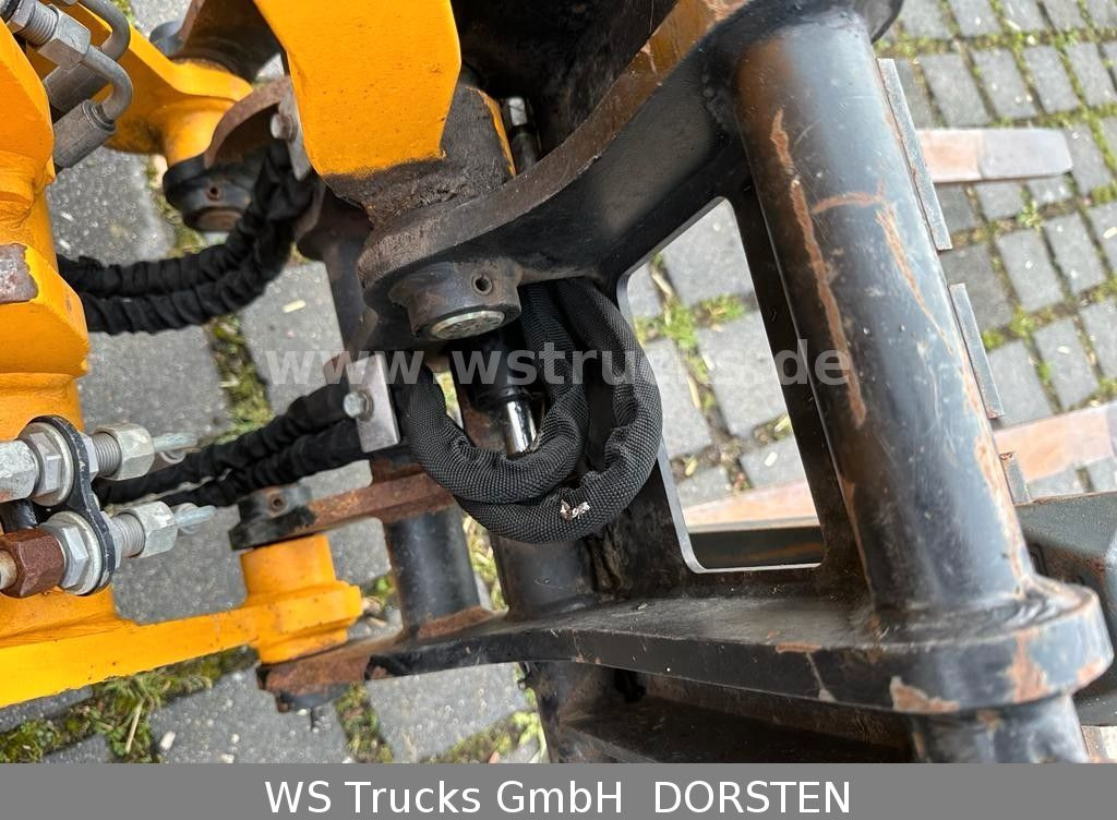 Schäffer 2428 SLT Fahrerschutzkabine , Gabel , Schaufel - اللودر بعجل: صورة 2 Schäffer 2428 SLT Fahrerschutzkabine , Gabel , Schaufel - اللودر بعجل: صورة 2