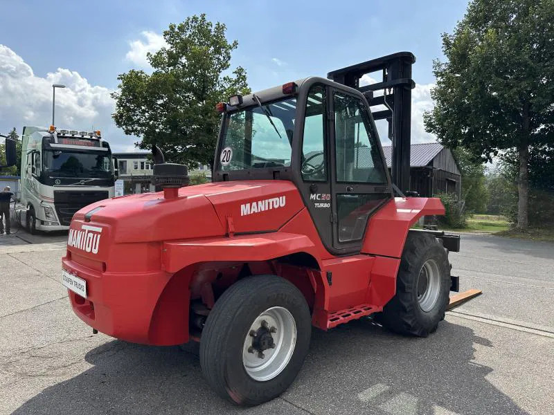 Manitou MC 50 Turbo 5 to Geländestapler Seitenschieb Kabin MC 50 Turbo 5 to Geländestapler Seitenschieb Kabine - رافعة شوكية: صورة 5 Manitou MC 50 Turbo 5 to Geländestapler Seitenschieb Kabin MC 50 Turbo 5 to Geländestapler Seitenschieb Kabine - رافعة شوكية: صورة 5