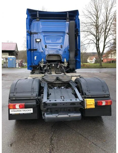 Mercedes-Benz Actros 1845 LS LOW MEGA Streamspace Intarder - مقطورة السحب: صورة 5 Mercedes-Benz Actros 1845 LS LOW MEGA Streamspace Intarder - مقطورة السحب: صورة 5