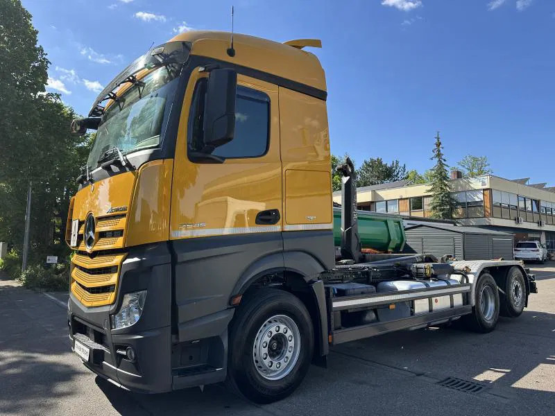 Mercedes-Benz Actros 2546 6x2 2646 Lenk/Lift MEILLER 2170 Intarder - ناقلة حاويات/ شاحنة حاويات, شاحنة كرين: صورة 1 Mercedes-Benz Actros 2546 6x2 2646 Lenk/Lift MEILLER 2170 Intarder - ناقلة حاويات/ شاحنة حاويات, شاحنة كرين: صورة 1