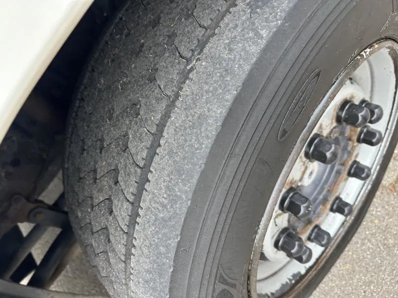 رأس تريلا Scania R420 MEGA 4x2 Topline Intarder TÜV neu! E5: صورة 15 رأس تريلا Scania R420 MEGA 4x2 Topline Intarder TÜV neu! E5: صورة 15