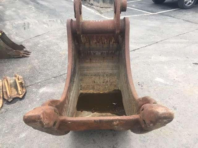 750mm usage severe axes 90mm - بكت حفار: صورة 2 750mm usage severe axes 90mm - بكت حفار: صورة 2