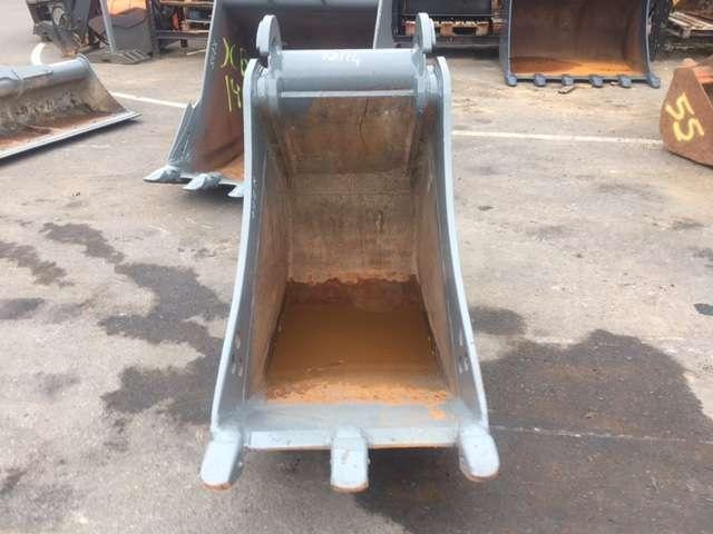 BLANCHARD 680mm - بكت حفار: صورة 3 BLANCHARD 680mm - بكت حفار: صورة 3