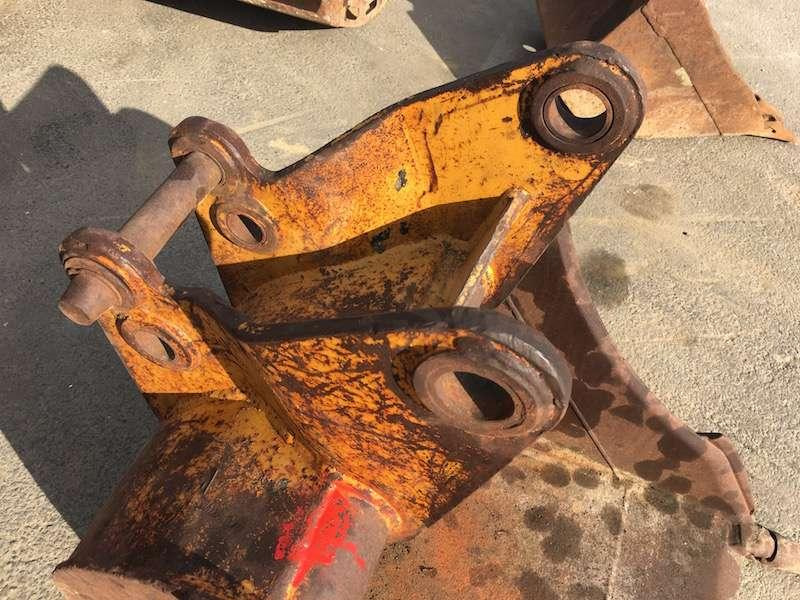 CASE tractopelle - 600mm - بكت حفار: صورة 4 CASE tractopelle - 600mm - بكت حفار: صورة 4