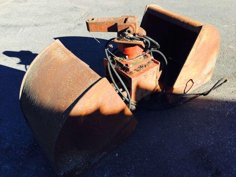 Camion avec rotator - coquilles 500mm reprise - ouverture 1500mm - كلّاب: صورة 4 Camion avec rotator - coquilles 500mm reprise - ouverture 1500mm - كلّاب: صورة 4