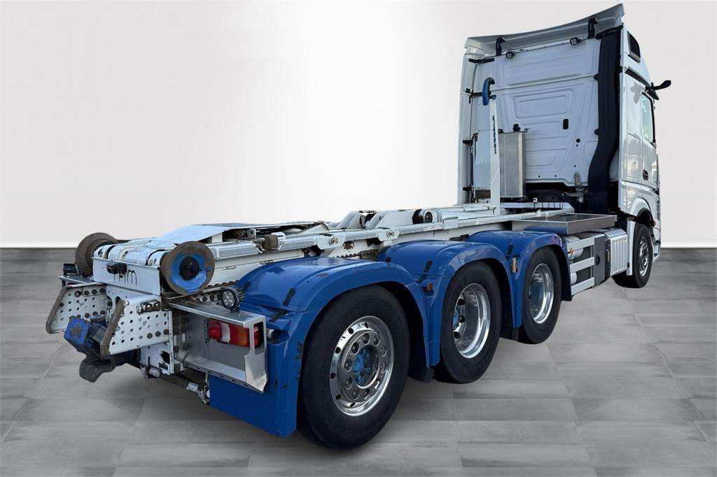 Mercedes-Benz ACTROS 3563L/NLA 8X4/4 TAM T 20 Koukkulaite -5800 - شاحنة برافعة خطافية: صورة 4 Mercedes-Benz ACTROS 3563L/NLA 8X4/4 TAM T 20 Koukkulaite -5800 - شاحنة برافعة خطافية: صورة 4