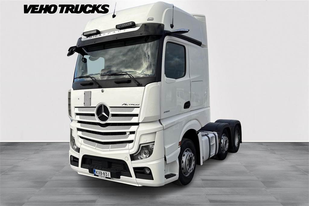 Mercedes-Benz ACTROS 5 2551 LS 6x2 - مقطورة السحب: صورة 1 Mercedes-Benz ACTROS 5 2551 LS 6x2 - مقطورة السحب: صورة 1
