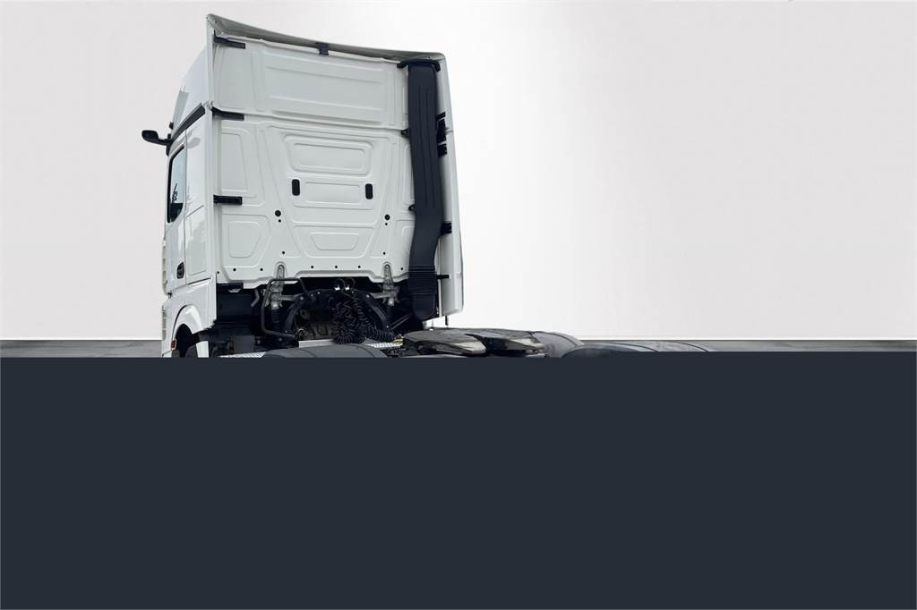 Mercedes-Benz ACTROS ACTROS 2551LS 6x2/4 Väliteli - مقطورة السحب: صورة 5 Mercedes-Benz ACTROS ACTROS 2551LS 6x2/4 Väliteli - مقطورة السحب: صورة 5