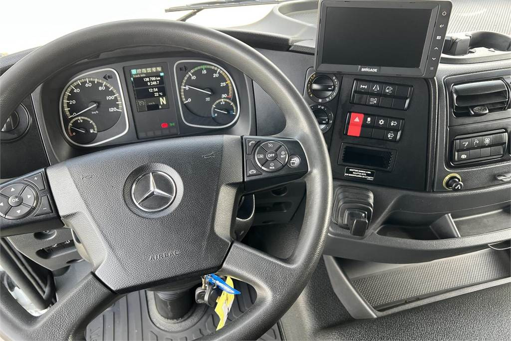 شاحنة صندوقية Mercedes-Benz ATEGO 1224L KSA-kori + PL: صورة 16