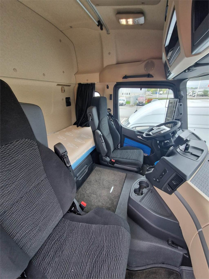 Mercedes-Benz Arocs 5 3253 8x4 L NLA MULTILIFT 24SL 5800 - شاحنة برافعة خطافية: صورة 4 Mercedes-Benz Arocs 5 3253 8x4 L NLA MULTILIFT 24SL 5800 - شاحنة برافعة خطافية: صورة 4