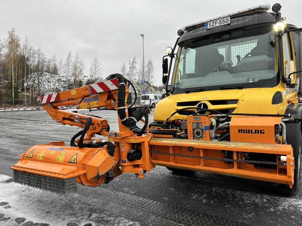 Mercedes-Benz UNIMOG U530/3900 - سيارة خدمات/ سيارة خاصة: صورة 4 Mercedes-Benz UNIMOG U530/3900 - سيارة خدمات/ سيارة خاصة: صورة 4