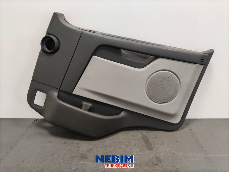 Volvo Volvo - 20360479 - Portierpaneel FM rechts - قطع الغيار - شاحنة: صورة 1 Volvo Volvo - 20360479 - Portierpaneel FM rechts - قطع الغيار - شاحنة: صورة 1