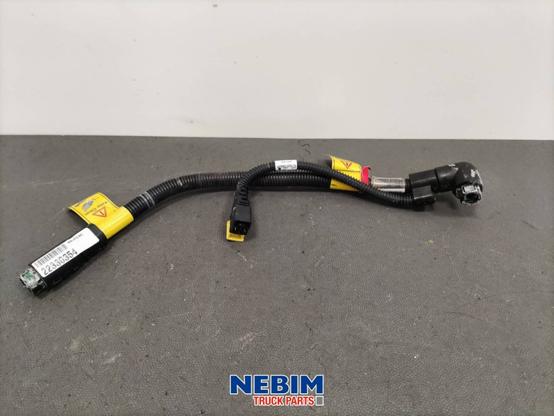 Volvo Volvo - 22330354 - Adblue slang - قطع الغيار - شاحنة: صورة 2 Volvo Volvo - 22330354 - Adblue slang - قطع الغيار - شاحنة: صورة 2