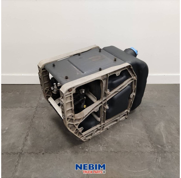 Volvo Volvo - 23251720 - Adblue tank 100ltr - قطع الغيار - شاحنة: صورة 2 Volvo Volvo - 23251720 - Adblue tank 100ltr - قطع الغيار - شاحنة: صورة 2
