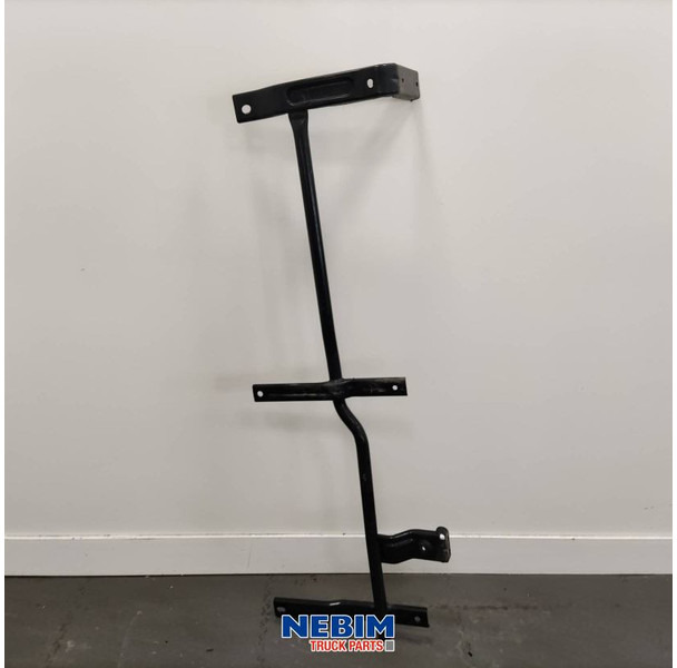 Volvo Volvo - 82429293 - Zijfender steun FH4 rechts - قطع الغيار - شاحنة: صورة 4 Volvo Volvo - 82429293 - Zijfender steun FH4 rechts - قطع الغيار - شاحنة: صورة 4