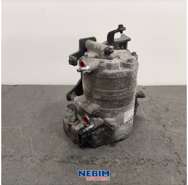 Volvo Volvo - 84192002 - Stand airco compressor - قطع الغيار - شاحنة: صورة 1 Volvo Volvo - 84192002 - Stand airco compressor - قطع الغيار - شاحنة: صورة 1