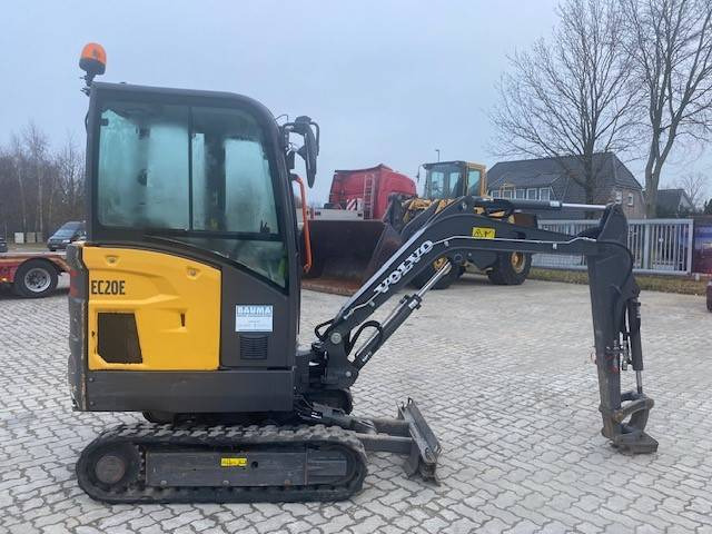 Volvo EC 20 E MIETE / RENTAL (12001805) - حفار صغير: صورة 5 Volvo EC 20 E MIETE / RENTAL (12001805) - حفار صغير: صورة 5