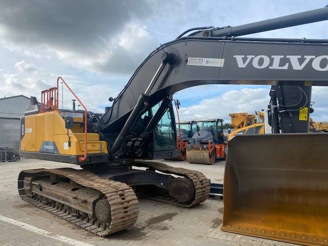 Volvo EC 300 E NL MIETE / RENTAL (12001057) - حفار زاحف: صورة 1 Volvo EC 300 E NL MIETE / RENTAL (12001057) - حفار زاحف: صورة 1