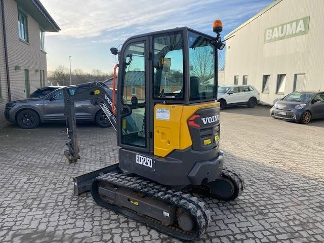 Volvo ECR 25 D MIETE / RENTAL (12001505) - حفار صغير: صورة 3 Volvo ECR 25 D MIETE / RENTAL (12001505) - حفار صغير: صورة 3