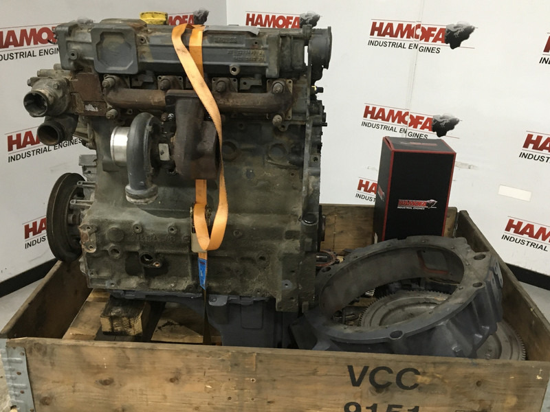 Deutz TCD2012L04 2V CORE - آلات الإنشاء: صورة 2 Deutz TCD2012L04 2V CORE - آلات الإنشاء: صورة 2