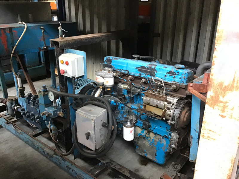 Ford 2714E POMP 550 BAR USED - مضخة مياه: صورة 1 Ford 2714E POMP 550 BAR USED - مضخة مياه: صورة 1