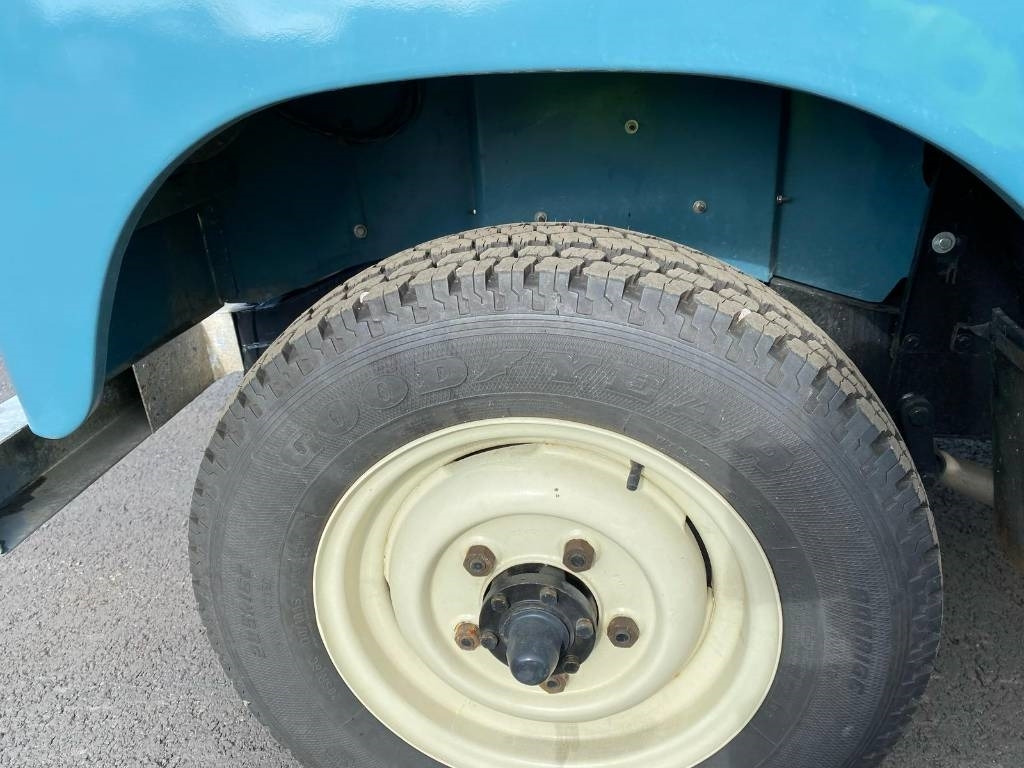 سيارة ستيشن Land Rover Regular Station Wagon: صورة 23 سيارة ستيشن Land Rover Regular Station Wagon: صورة 23